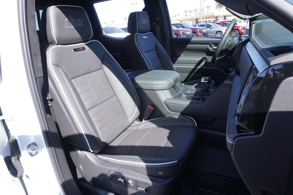 2026 GMC Sierra 1500 AT4X - Photo 14