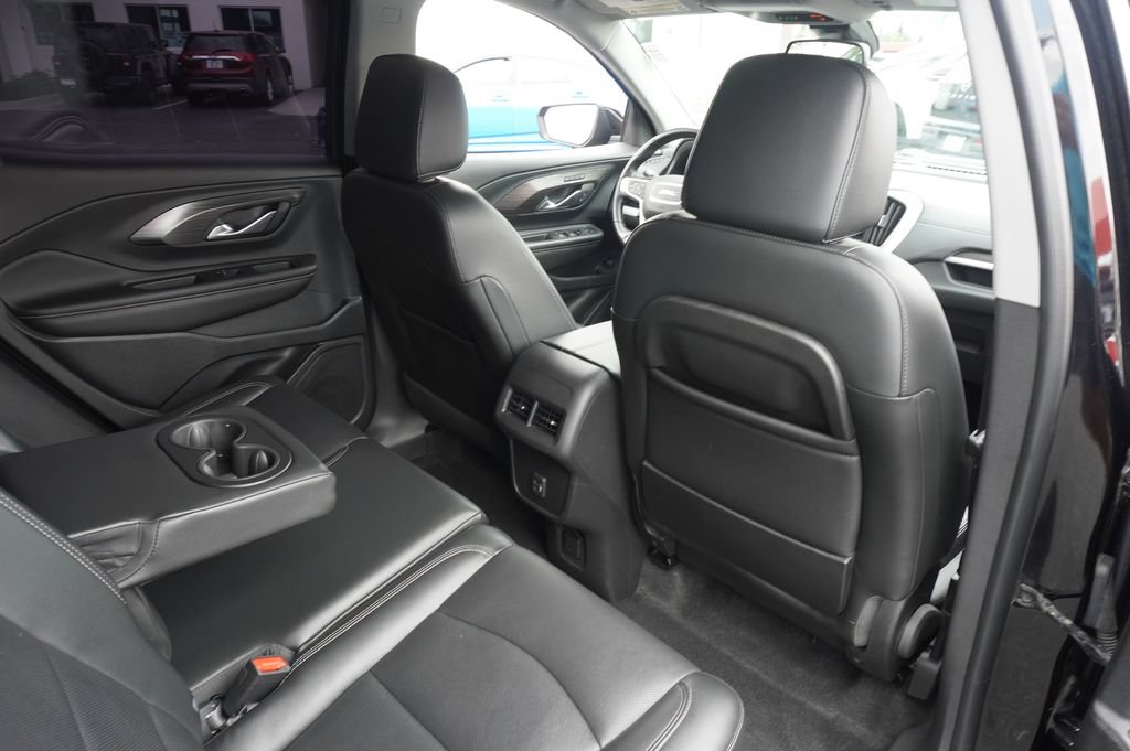 2022 GMC Terrain SLT - Photo 10