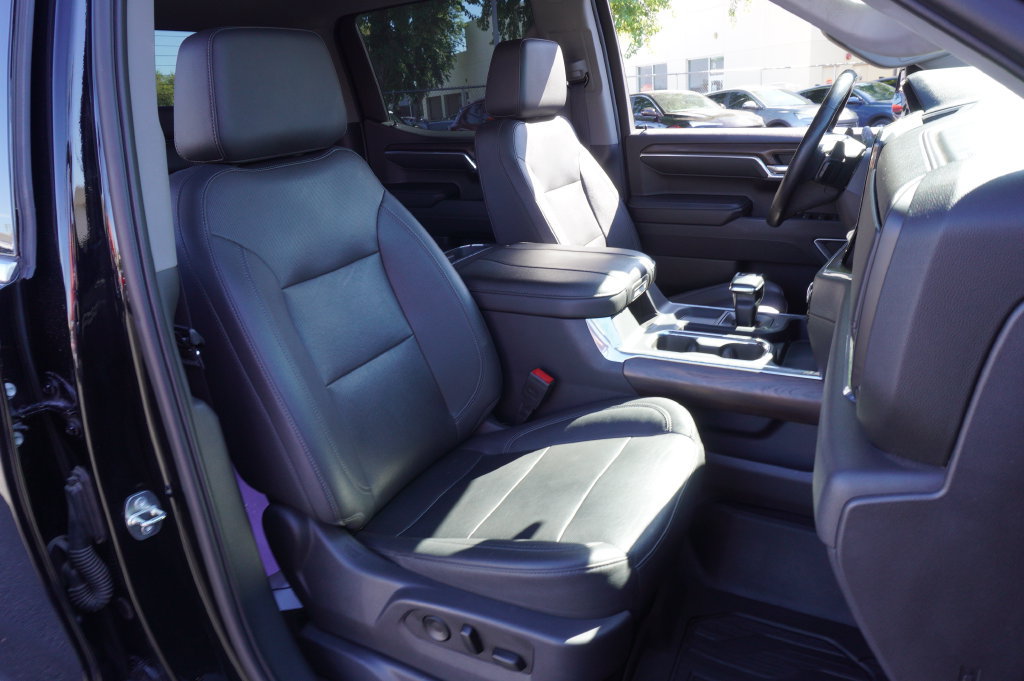 2023 GMC Sierra 1500 SLT - Photo 14