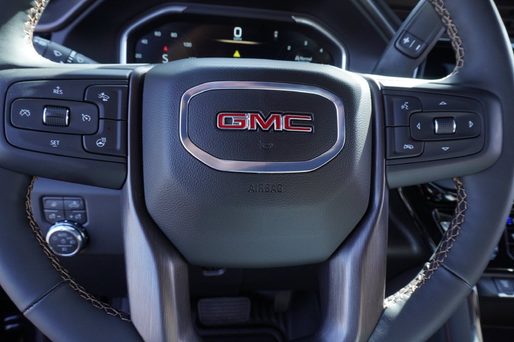 2026 GMC Sierra 2500HD AT4 - Photo 21