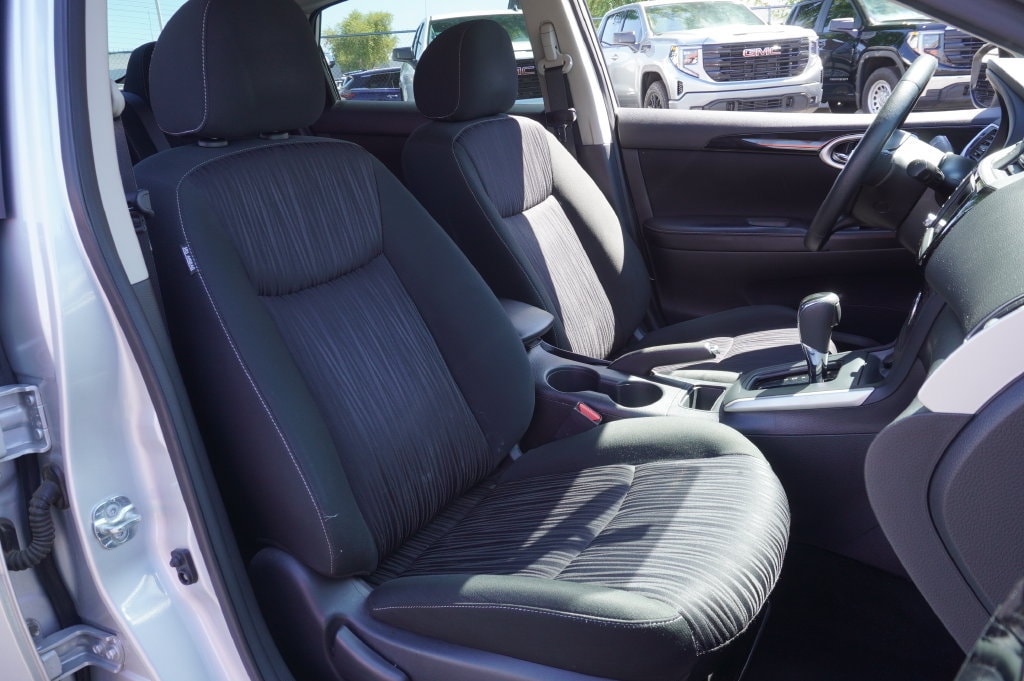 2019 Nissan Sentra SV - Photo 12