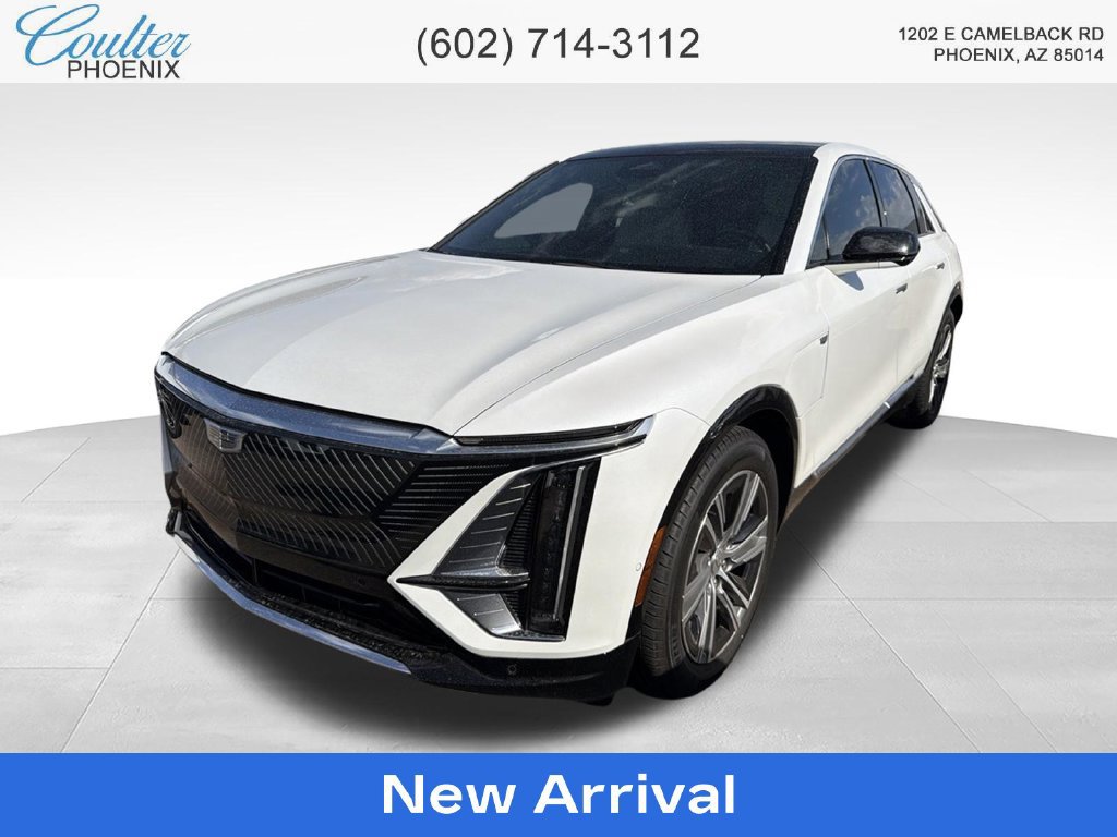 2024 Cadillac LYRIQ Luxury 1