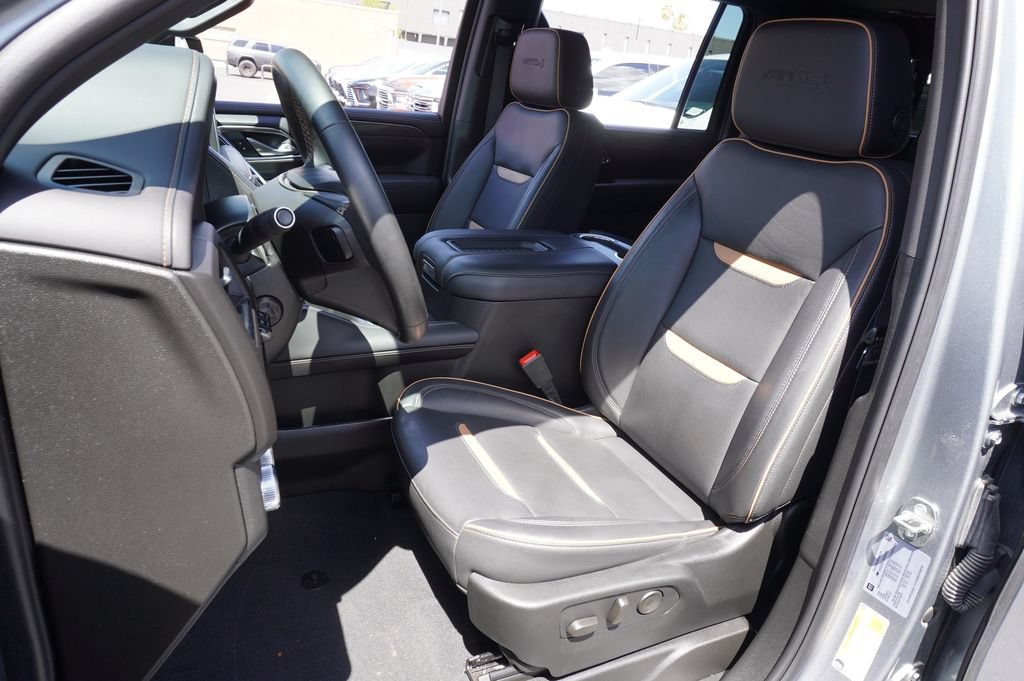 2024 GMC Yukon XL AT4 - Photo 16