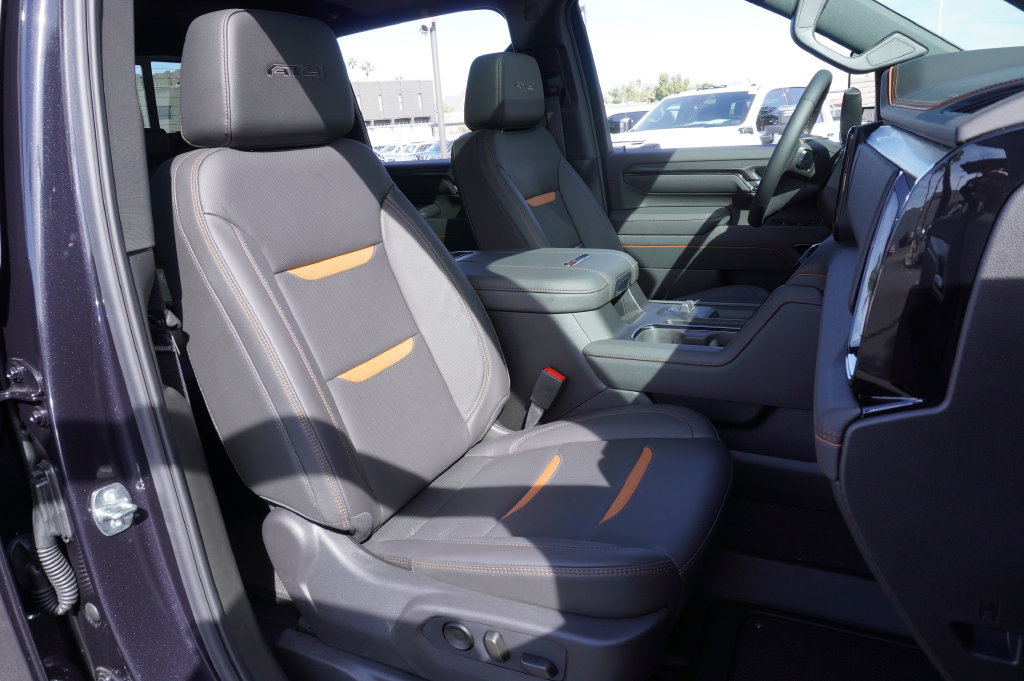 2026 GMC Sierra 2500HD AT4 - Photo 14