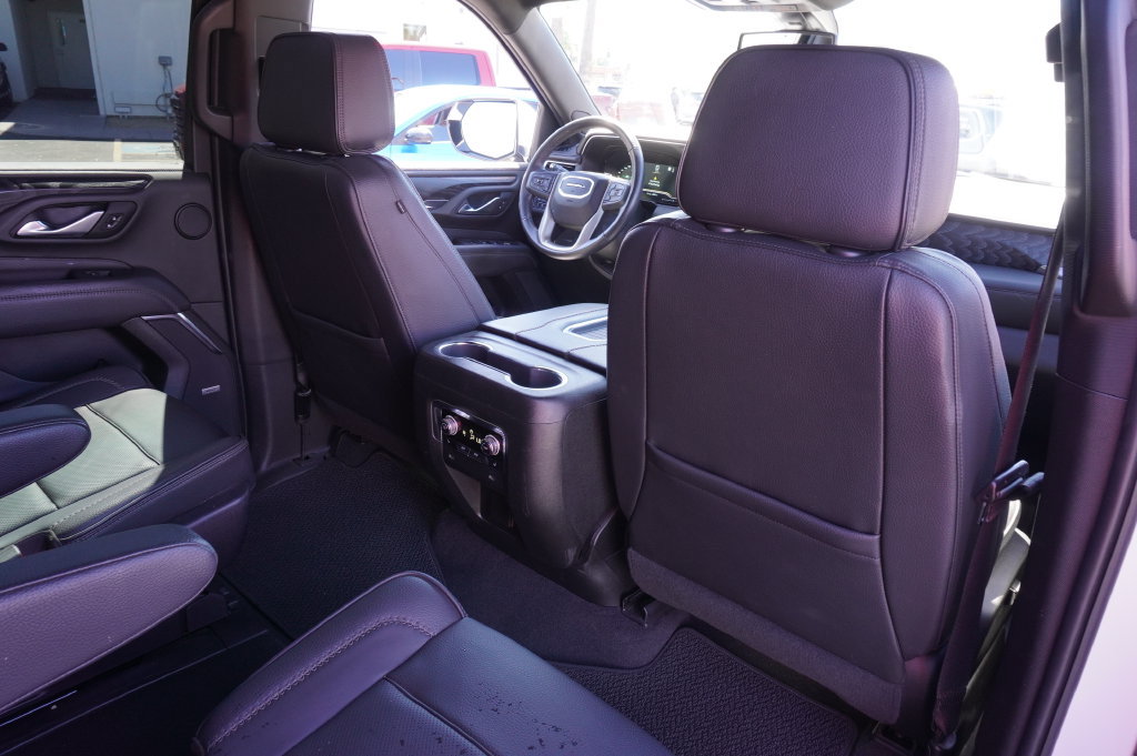 2022 GMC Yukon XL Denali - Photo 14