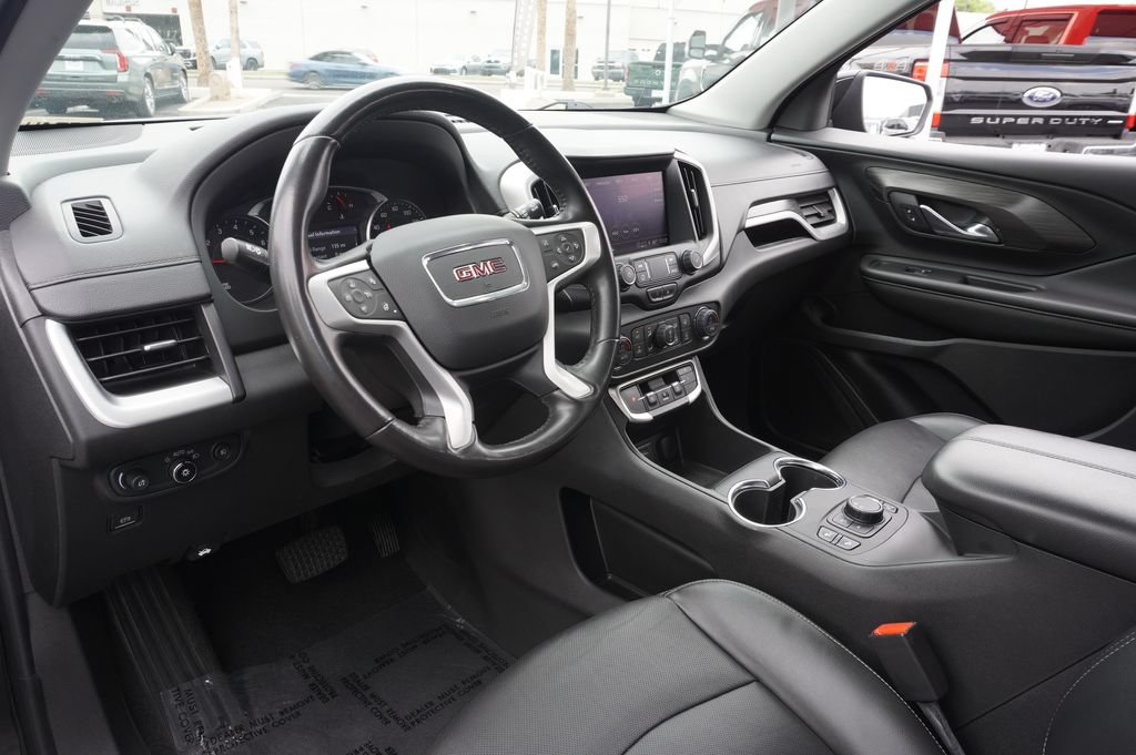 2022 GMC Terrain SLT - Photo 17