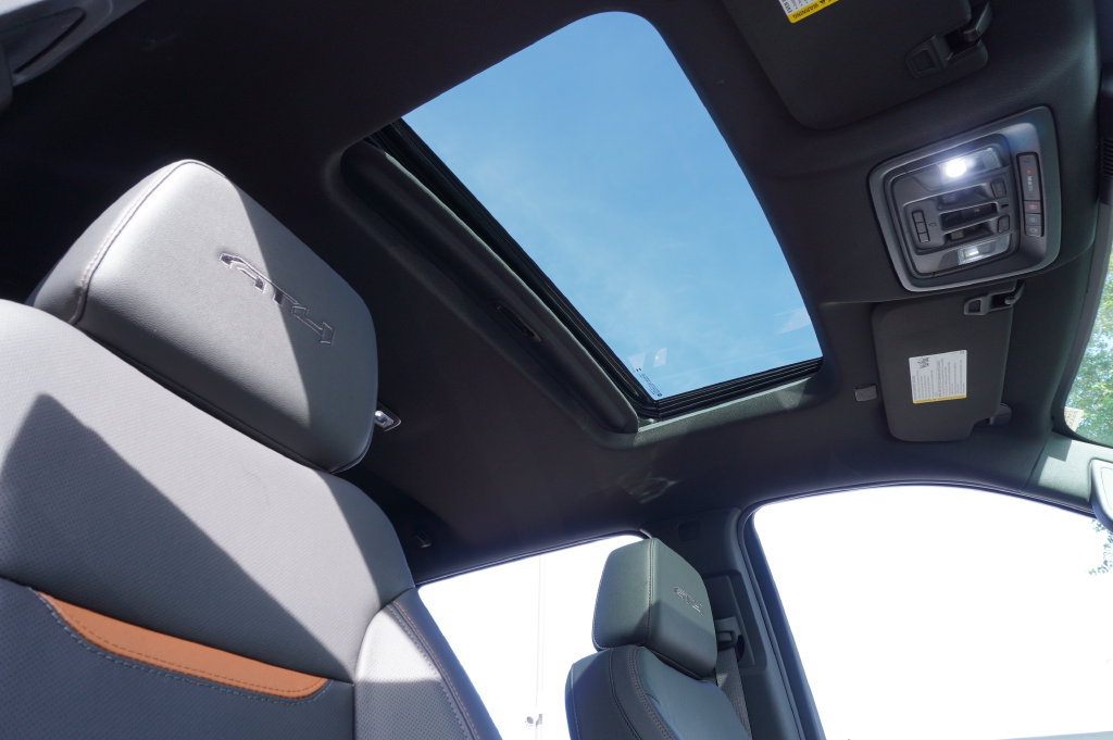 2026 GMC Sierra 2500HD AT4 - Photo 15