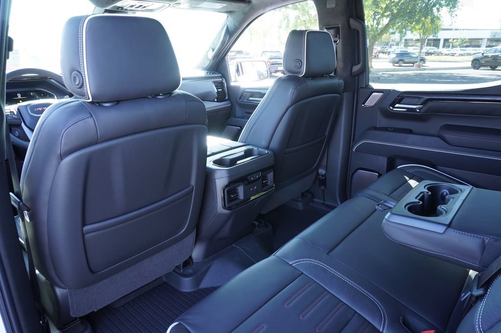 2026 GMC Sierra 1500 AT4X - Photo 12
