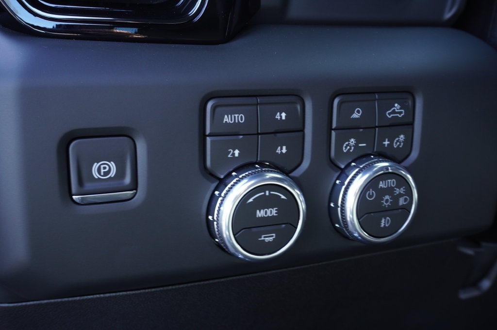 2026 GMC Sierra 2500HD AT4 - Photo 20