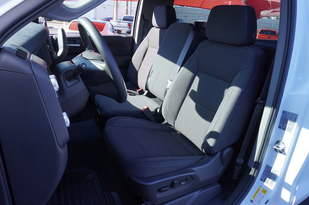 2025 GMC Sierra 1500 Pro - Photo 12