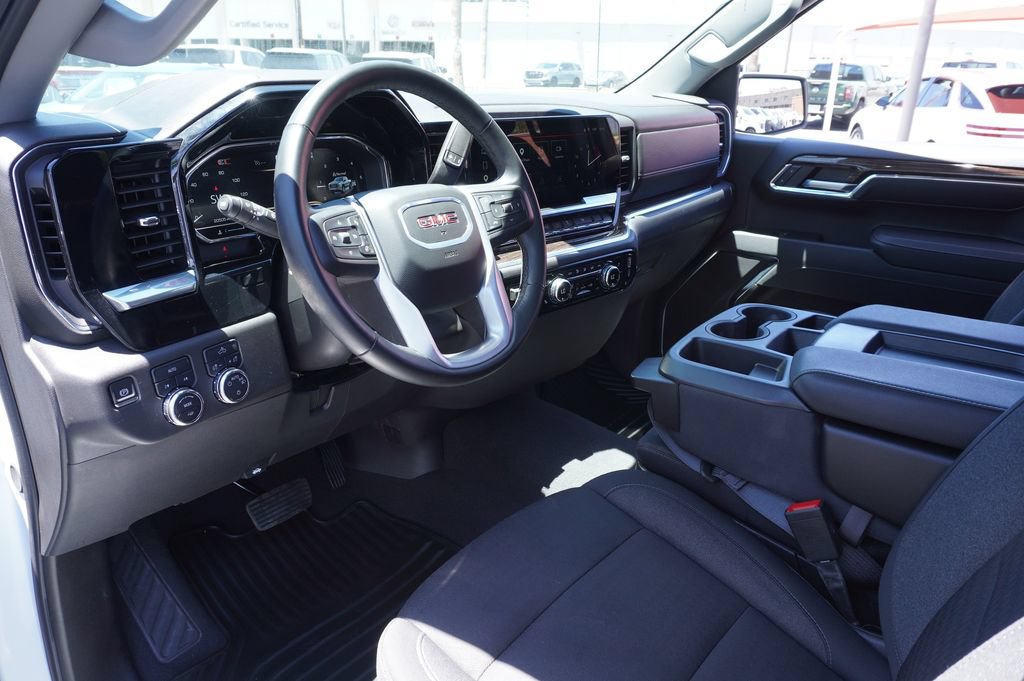 2025 GMC Sierra 1500 SLE - Photo 17