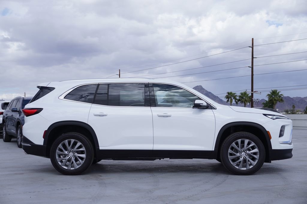 2025 Buick Enclave Preferred photo 2