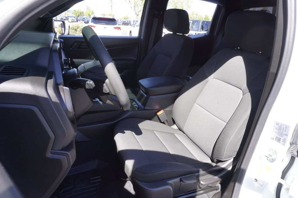 2025 Chevrolet Colorado Trail Boss - Photo 14