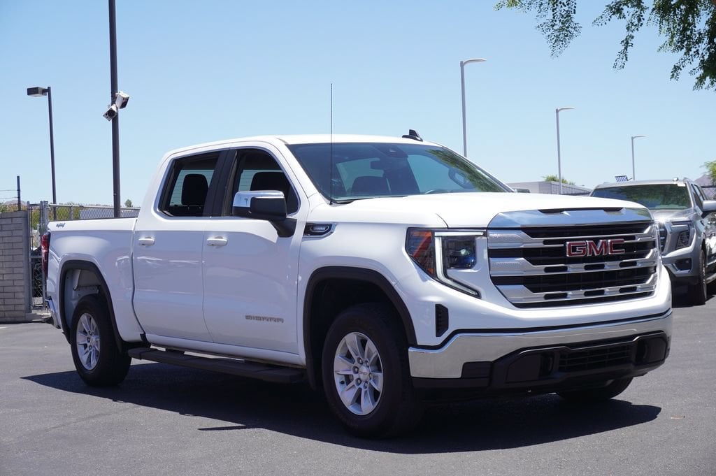 2025 GMC Sierra 1500 SLE - Photo 4