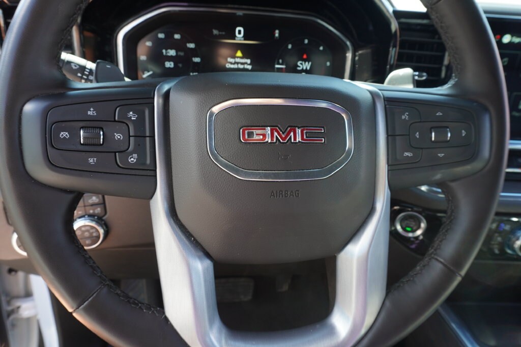 2024 GMC Sierra 1500 SLT - Photo 24