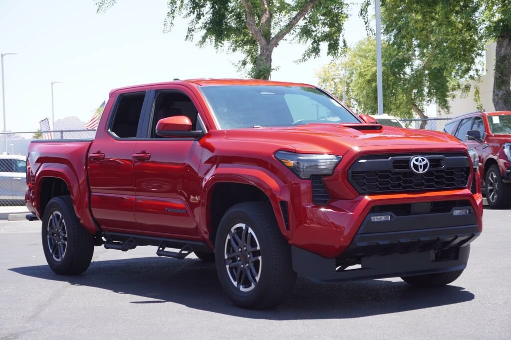 Used 2025 Toyota Tacoma TRD Sport Truck