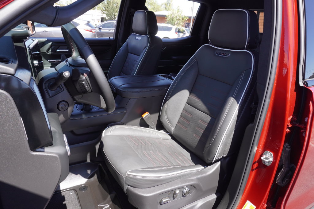 2024 GMC Sierra 1500 AT4X - Photo 16