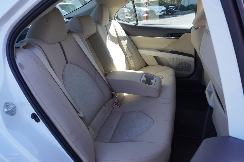 2024 Toyota Camry LE - Photo 12