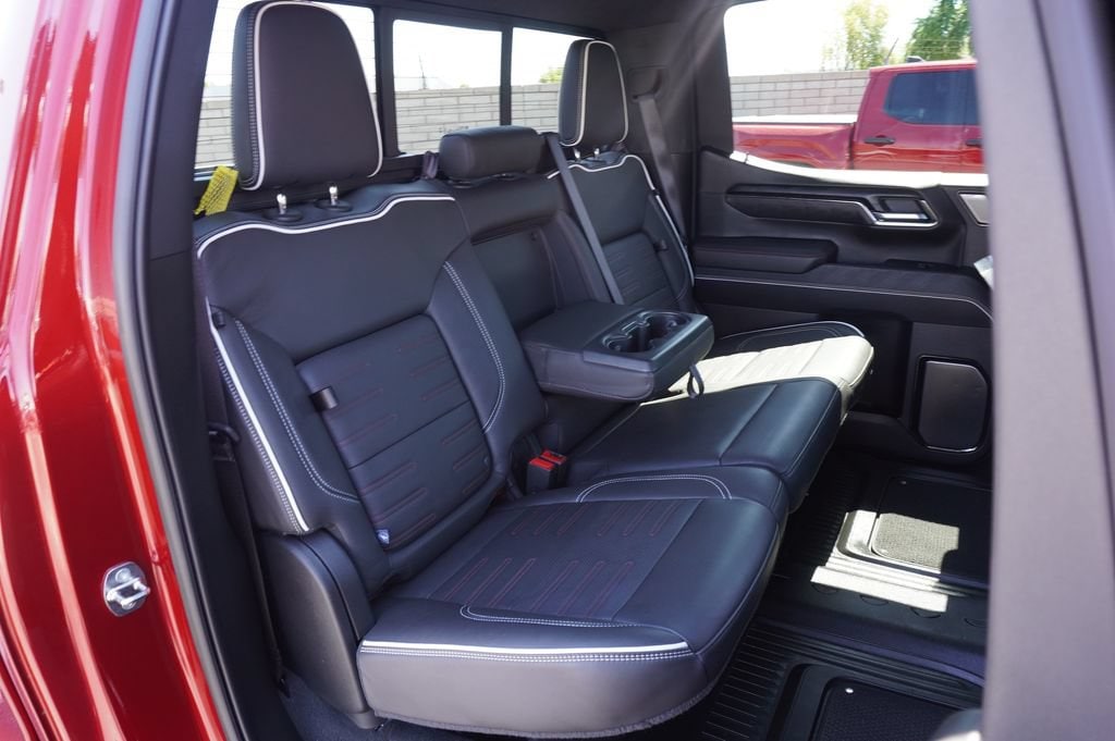2024 GMC Sierra 1500 AT4X - Photo 11