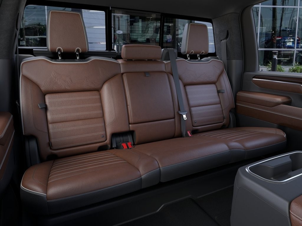 2026 GMC Sierra 2500HD Denali Ultimate - Photo 17