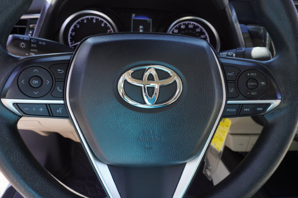 2024 Toyota Camry LE - Photo 21