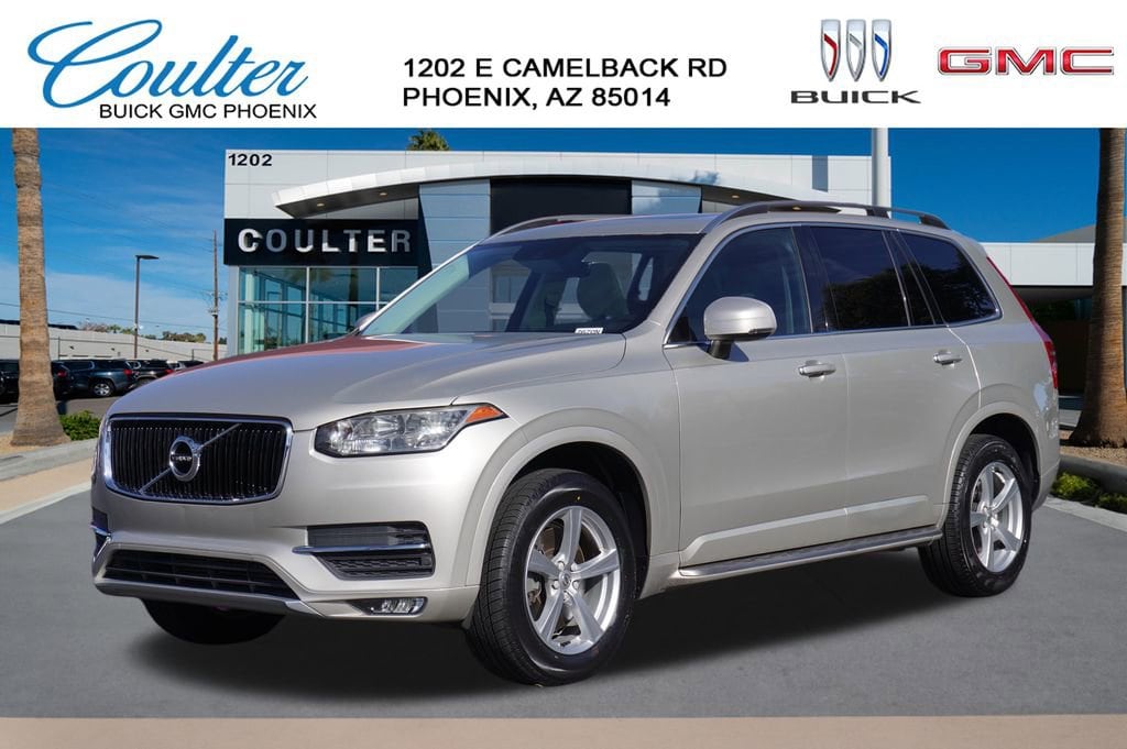 2016 Volvo XC90 Momentum's photo