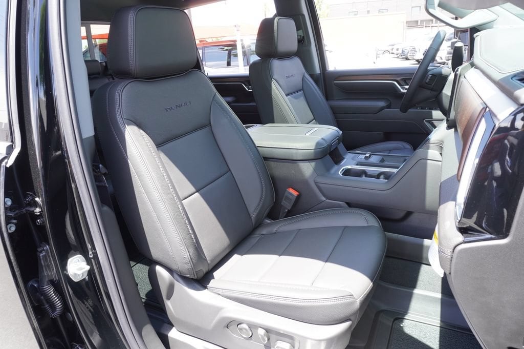 2025 GMC Sierra 2500HD Denali - Photo 15