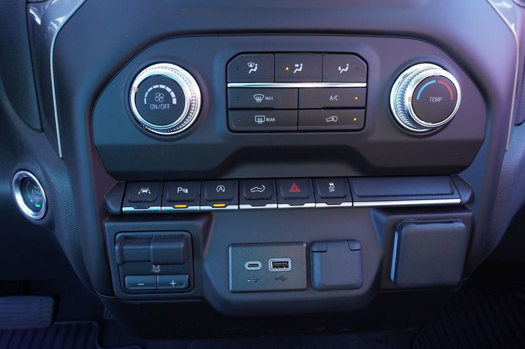 2025 GMC Sierra 1500 Pro - Photo 18