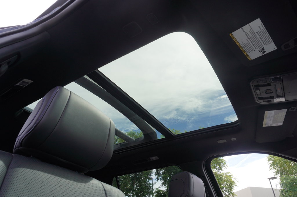 2023 Toyota Sequoia Platinum - Photo 13