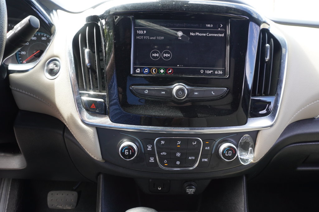 2023 Chevrolet Traverse LS - Photo 19