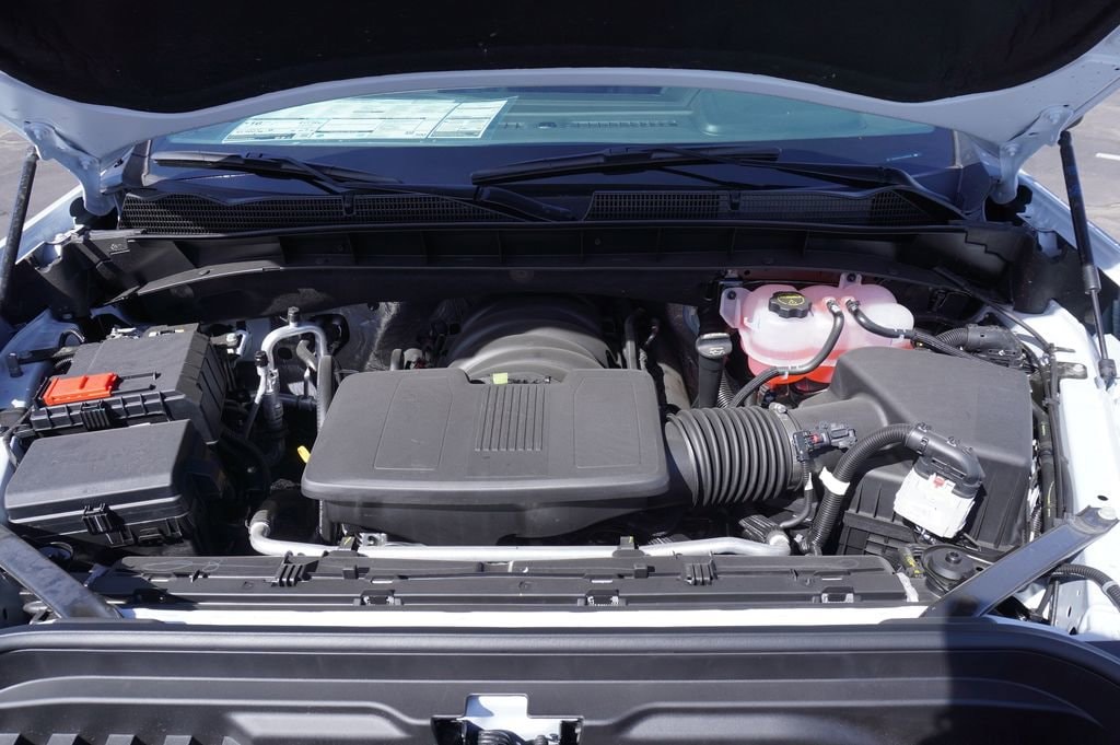2026 GMC Sierra 1500 SLT - Photo 9