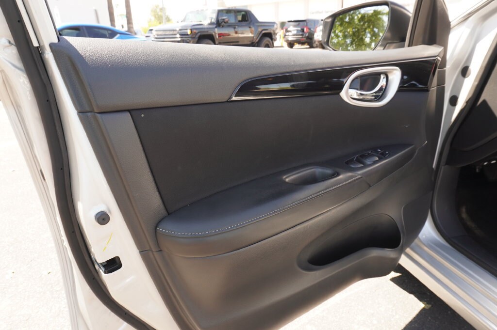 2019 Nissan Sentra SV - Photo 14