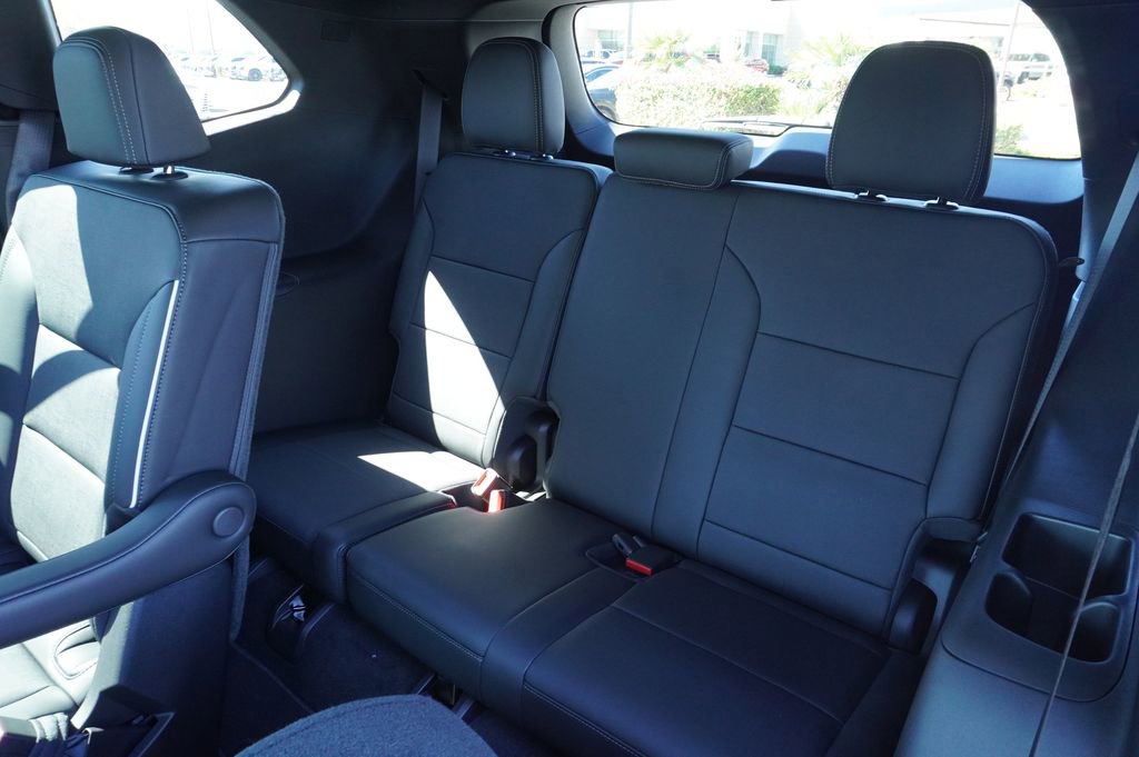 2026 Buick Enclave Preferred - Photo 10