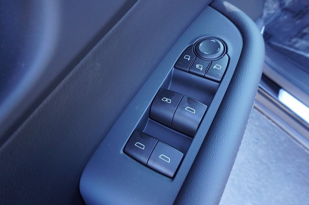2026 Buick Enclave Preferred - Photo 17