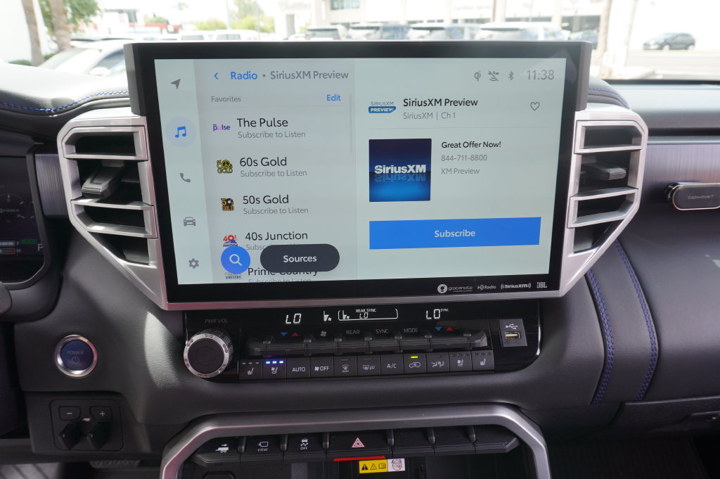 2023 Toyota Sequoia Platinum - Photo 21
