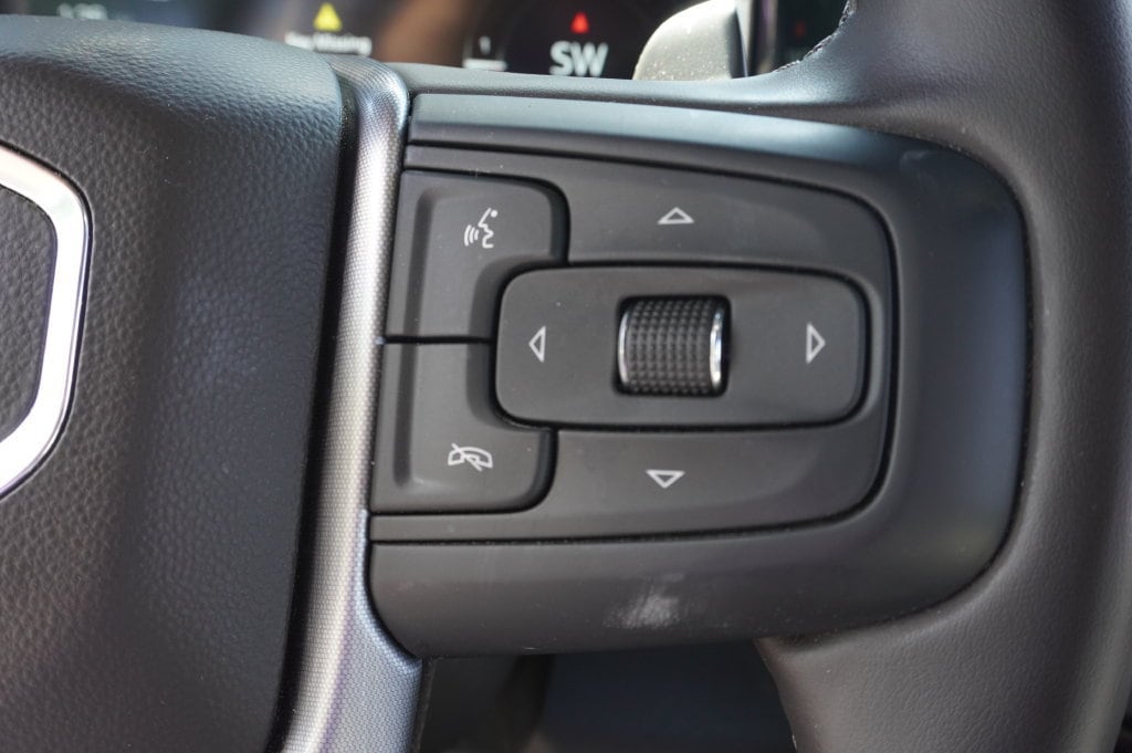 2024 GMC Sierra 1500 SLT - Photo 26