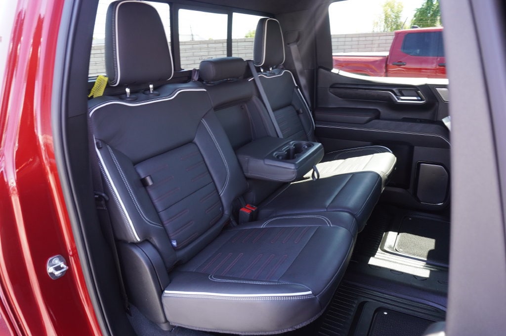 2024 GMC Sierra 1500 AT4X - Photo 11