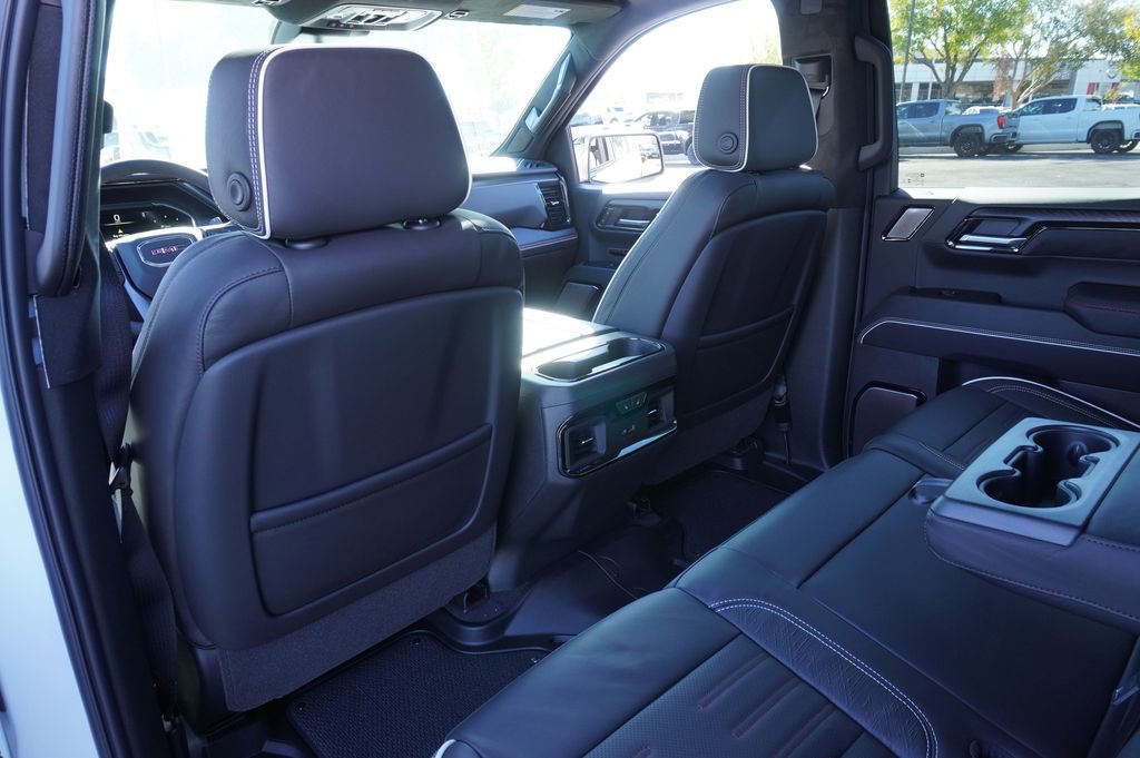 2026 GMC Sierra 1500 AT4X - Photo 11