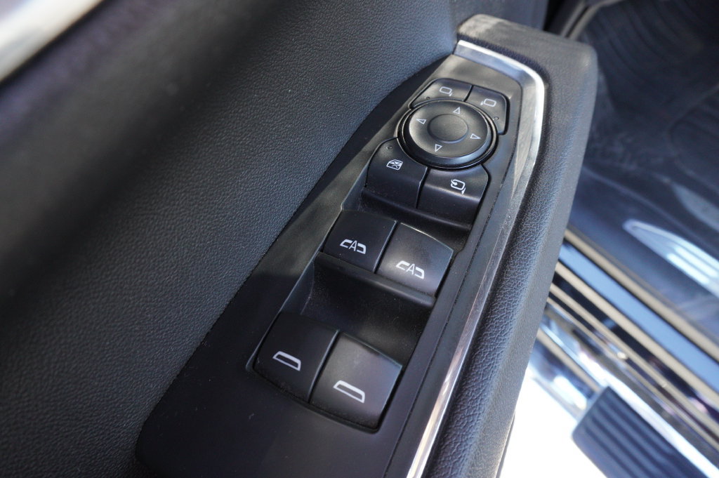 2023 GMC Sierra 1500 SLT - Photo 17