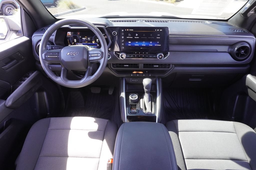 2025 Chevrolet Colorado Trail Boss - Photo 12