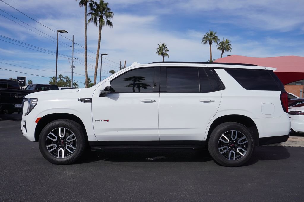 2022 Gmc Yukon AT4 photo 2