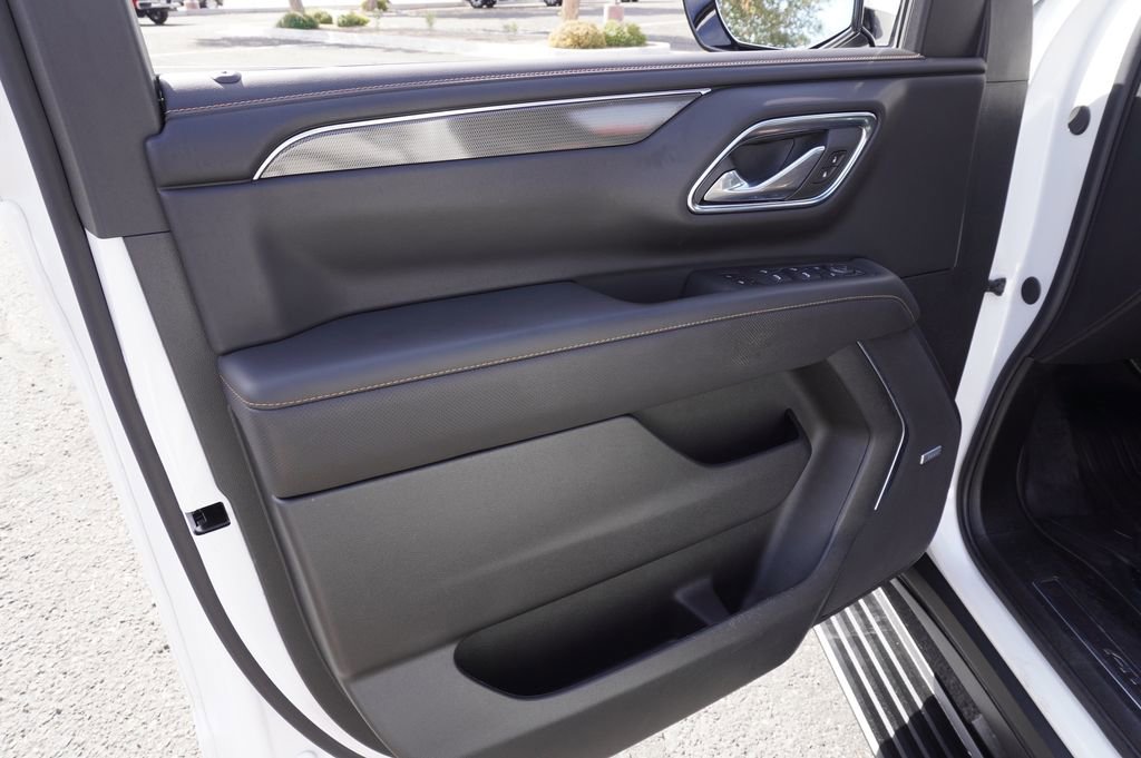 2024 GMC Yukon AT4 - Photo 16