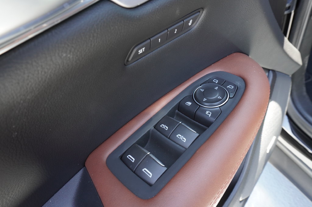2025 Cadillac XT5 Sport - Photo 16