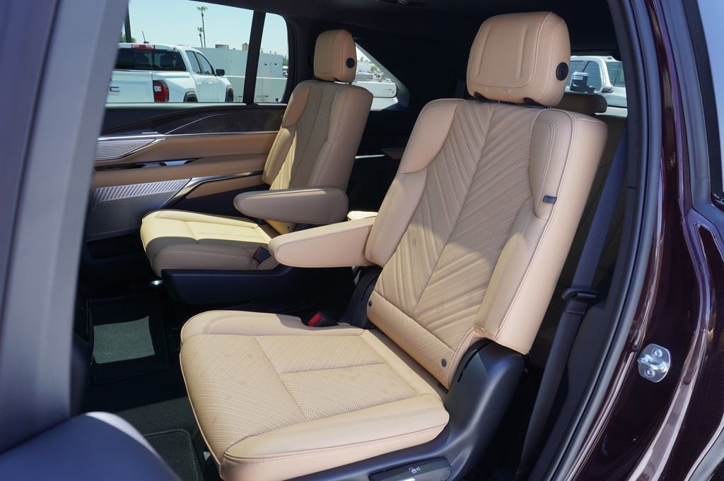 2025 Cadillac Escalade IQ Sport 2 - Photo 8