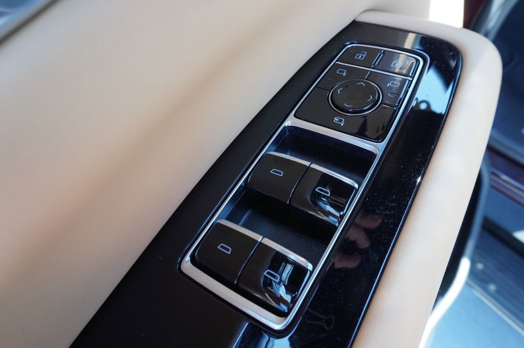 2025 Cadillac Escalade IQ Sport 2 - Photo 16
