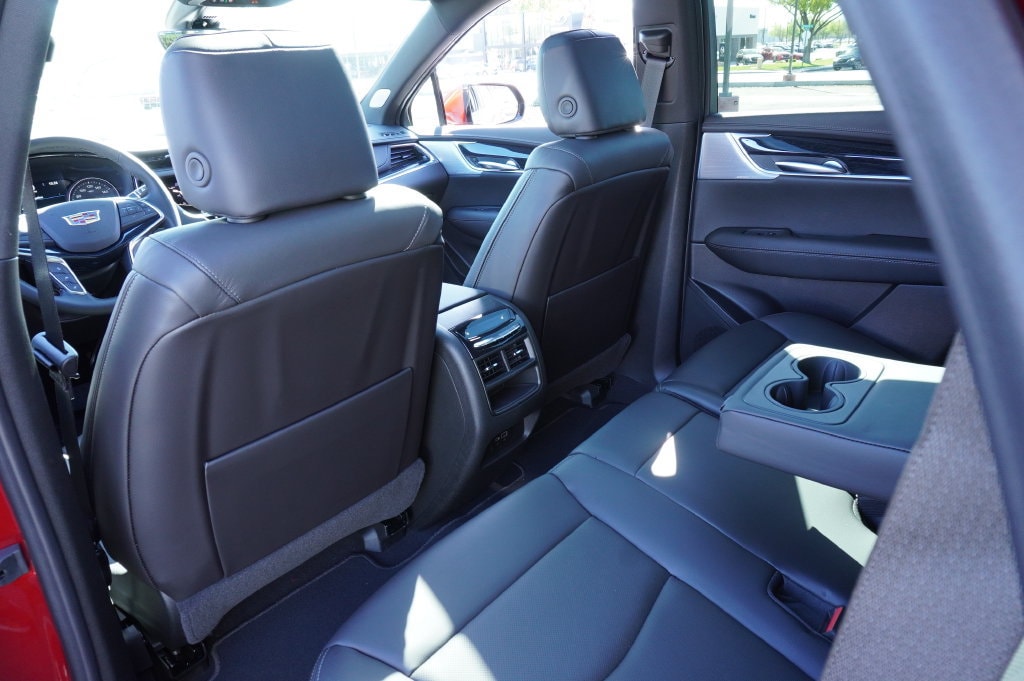 2026 Cadillac XT5 Premium Luxury - Photo 10