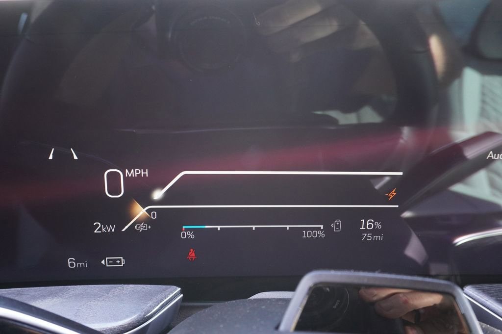 2026 Cadillac Escalade IQL Luxury - Photo 21