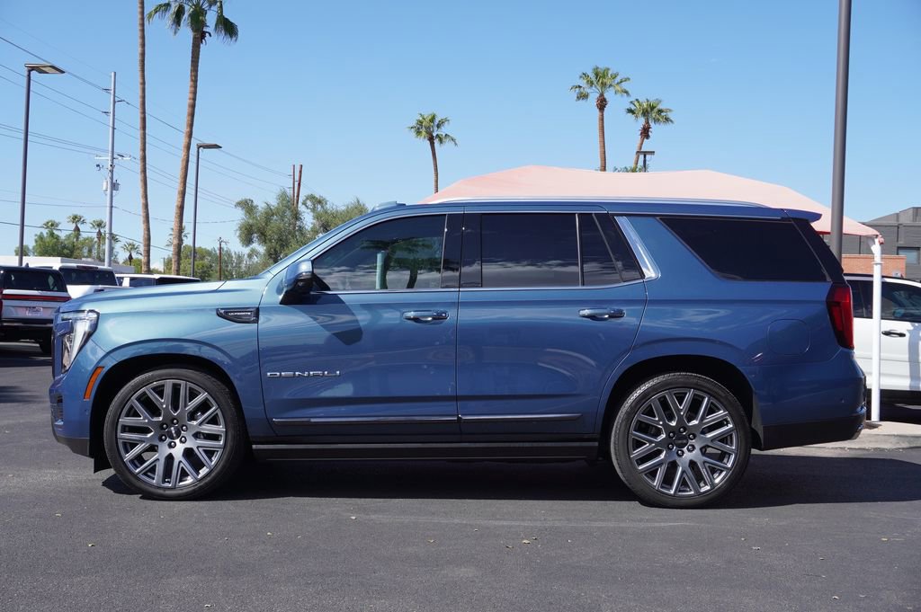 2025 Gmc Yukon Denali Ultimate photo 2