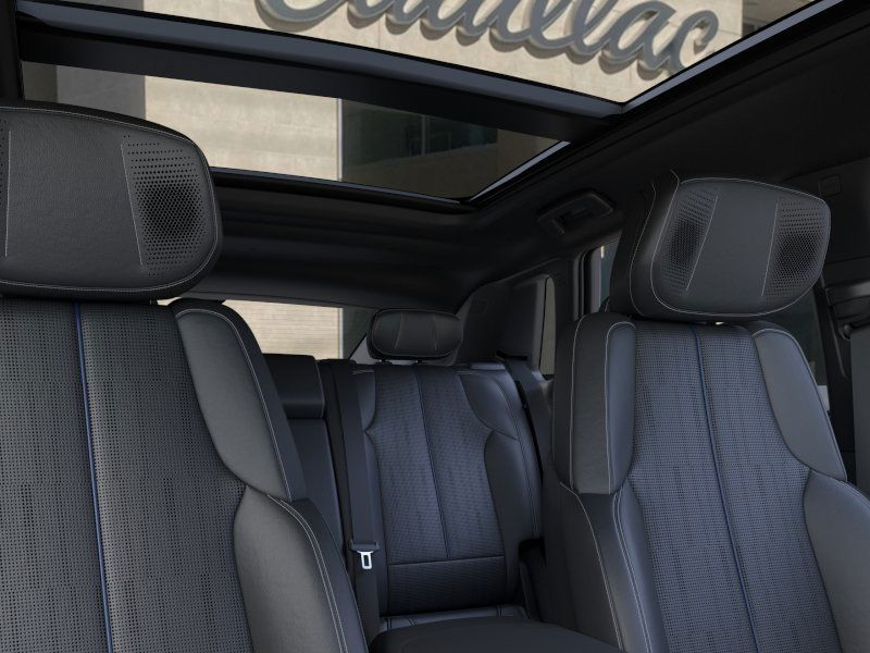 2025 Cadillac LYRIQ Luxury 2 - Photo 48