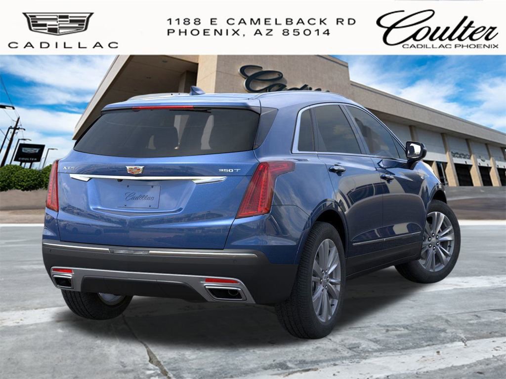 2025 Cadillac XT5 Premium Luxury photo 3